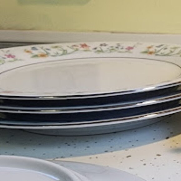 Vintage Sea Gull Fine China Floral Dining Set Replacement Pieces -10 items - Picture 7 of 8